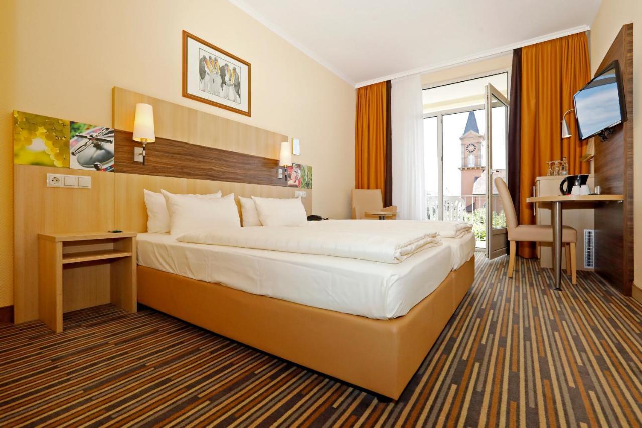Kurpark-Hotel Bad Duerkheim Luaran gambar