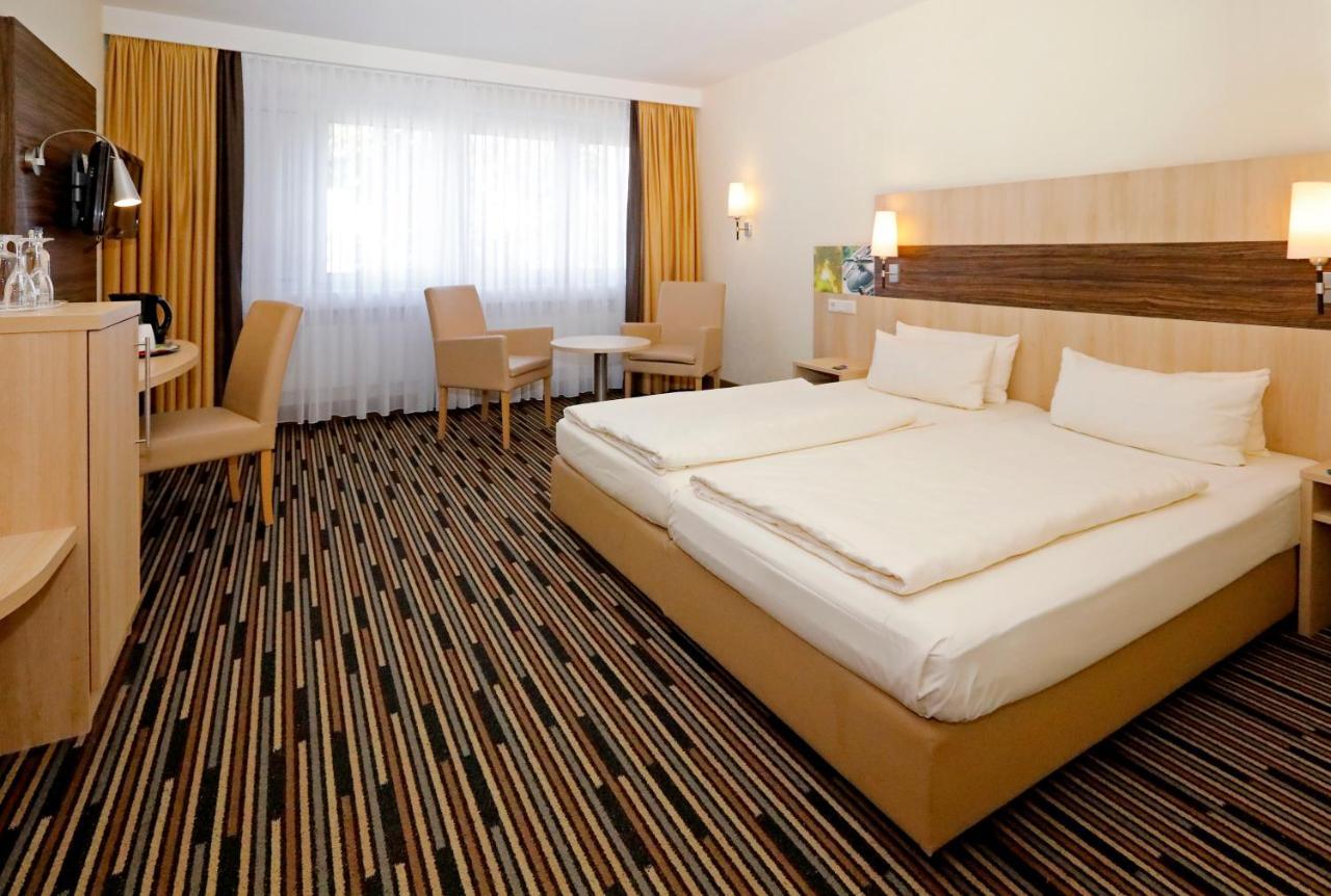 Kurpark-Hotel Bad Duerkheim Luaran gambar