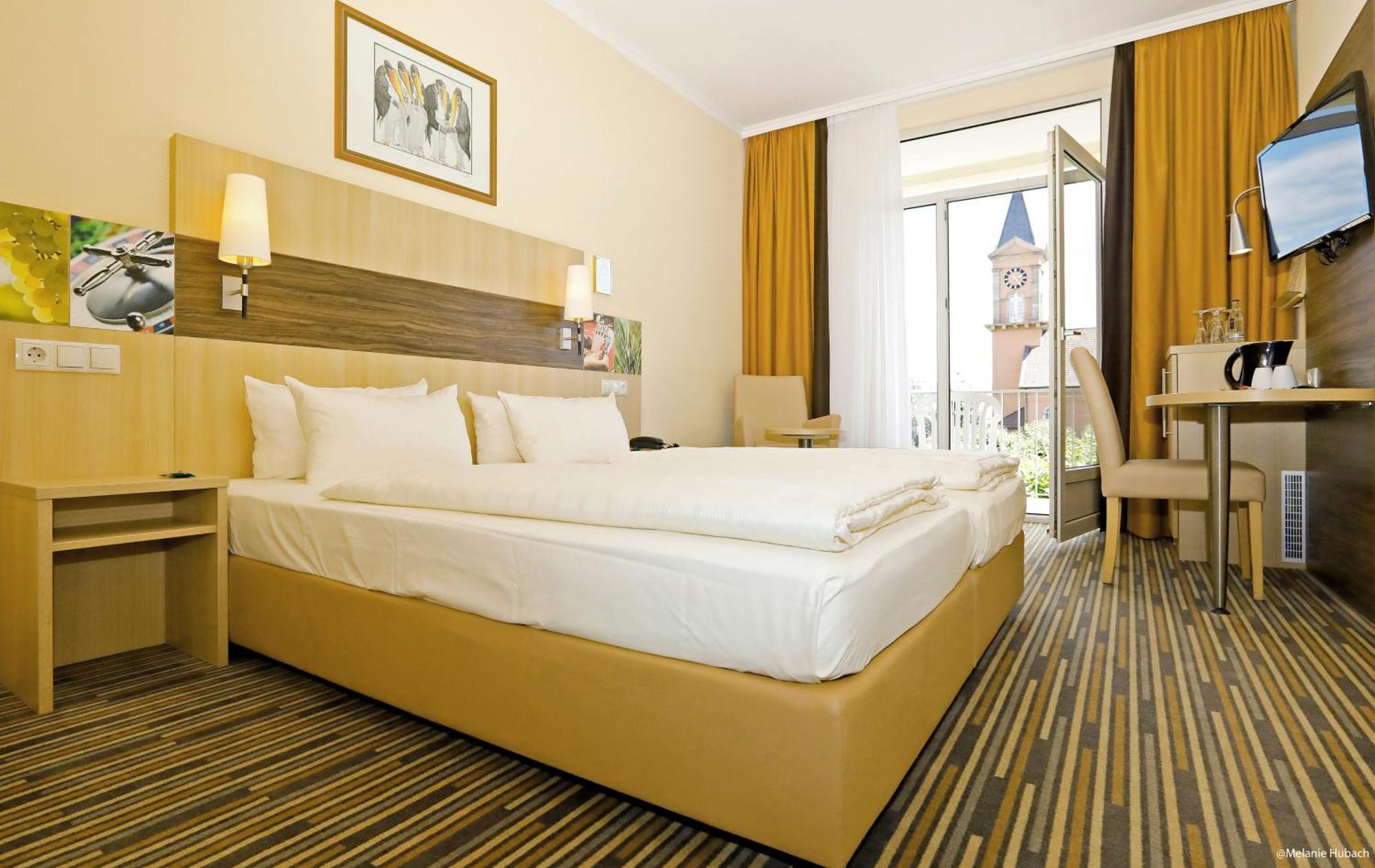 Kurpark-Hotel Bad Duerkheim Luaran gambar